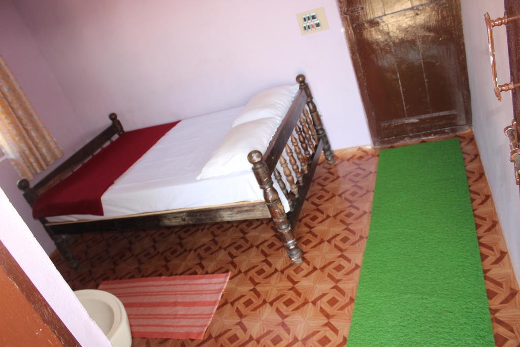 Chuppi Homestay Мадикери Екстериор снимка