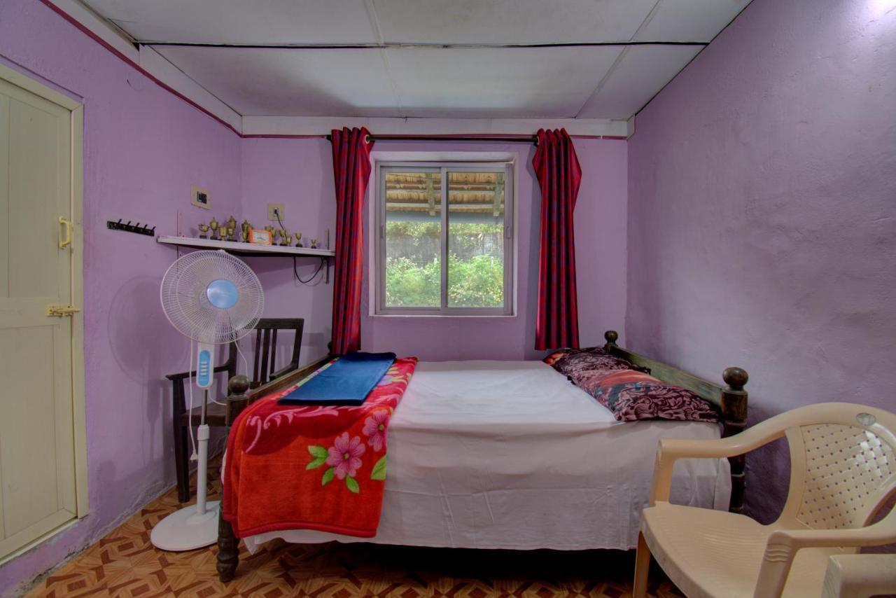 Chuppi Homestay Мадикери Екстериор снимка