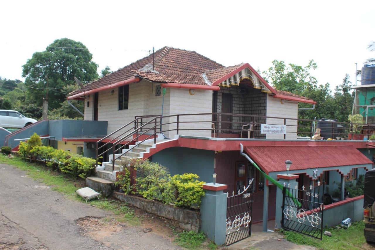 Chuppi Homestay Мадикери Екстериор снимка